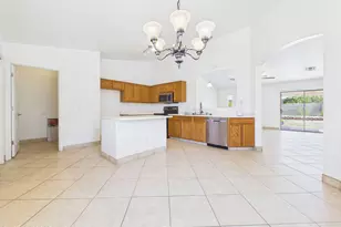 7239 W Silver Sand Dr, Tucson, AZ 85743 - Photo 5