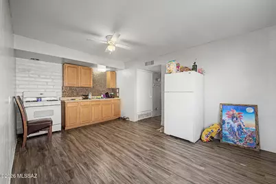 526 W 42nd Street, Tucson, AZ 85713 - Photo 5
