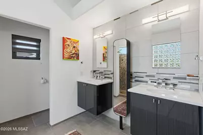 1361 E Sonoran Desert Drive, Oro Valley, AZ 85737 - Photo 17