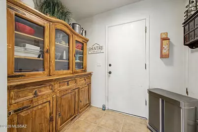 1541 W Daybreak Circle, Tucson, AZ 85704 - Photo 17
