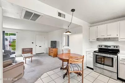 189 S Paseo Pena #B, Green Valley, AZ 85614 - Photo 11