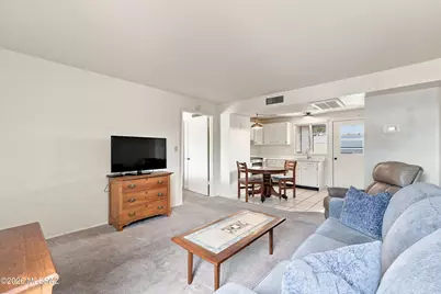 189 S Paseo Pena #B, Green Valley, AZ 85614 - Photo 5