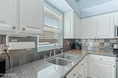 1560 E Grimaldi Place, Tucson, AZ 85737 - Photo 15