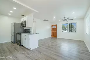 4532 E 16th St, Tucson, AZ 85711 - Photo 11