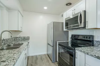 4532 E 16th Street, Tucson, AZ 85711 - Photo 9