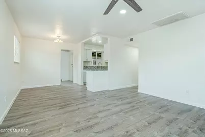 4532 E 16th Street, Tucson, AZ 85711 - Photo 5