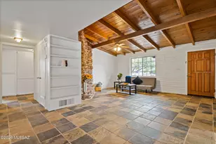6843 E Scarlett St, Tucson, AZ 85710 - Photo 11