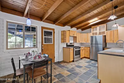 6843 E Scarlett Street, Tucson, AZ 85710 - Photo 15