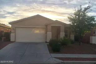 2002 S Hidden Pasture Ln, Tucson, AZ 85748 - Photo 1