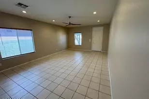 2002 S Hidden Pasture Ln, Tucson, AZ 85748 - Photo 9