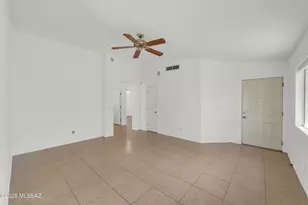 4872 S Wild Rose Dr, Tucson, AZ 85730 - Photo 3