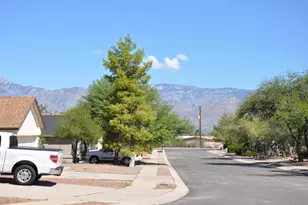 721 N Woodrose Pl, Tucson, AZ 85710 - Photo 9