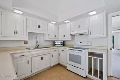 7568 N Palm Circle, Tucson, AZ 85704 - Photo 17