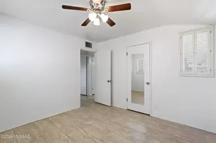 4466 E La Jolla Cir, Tucson, AZ 85711 - Photo 23
