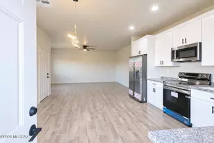 2932 W Sahara St, Tucson, AZ 85705 - Photo 5