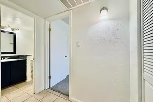 1620 N Wilmot Rd, Tucson, AZ 85712 - Photo 13
