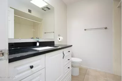 32 W Calle Frambuesa, Green Valley, AZ 85614 - Photo 29