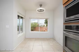 32 W Calle Frambuesa, Green Valley, AZ 85614 - Photo 11