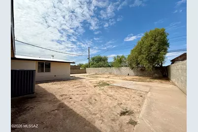 1939 W Paseo Reforma S, Tucson, AZ 85705 - Photo 15