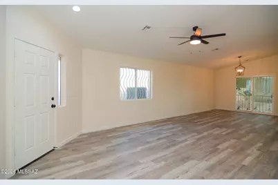 10168 E Rincon Shadows Drive, Tucson, AZ 85748 - Photo 5