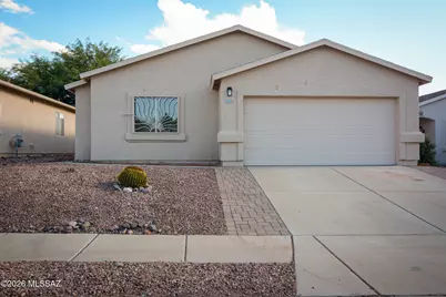10168 E Rincon Shadows Drive, Tucson, AZ 85748 - Photo 1