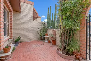 9455 E Golden W St, Tucson, AZ 85710 - Photo 3
