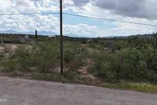987 Calle Tamaulipas, Rio Rico, AZ 85648 - Photo 1
