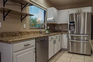 3762 N Nash Creek Ct, Tucson, AZ 85745 - Photo 13