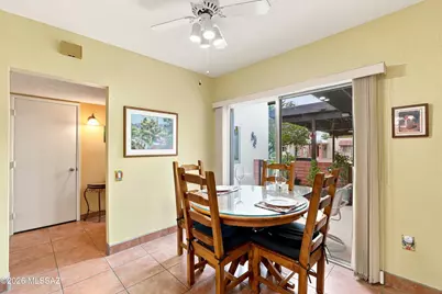 399 N Calle Del Chancero, Green Valley, AZ 85614 - Photo 11