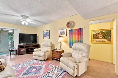 399 N Calle Del Chancero, Green Valley, AZ 85614 - Photo 5