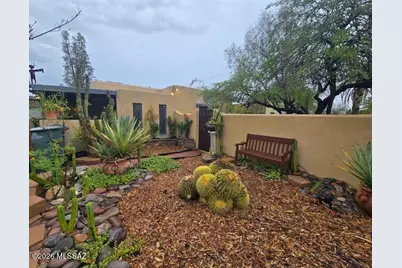 2931 E Edison Street, Tucson, AZ 85716 - Photo 1