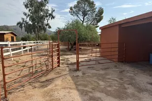 11321 E Prospect Ln, Tucson, AZ 85749 - Photo 11