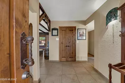 11321 E Prospect Lane, Tucson, AZ 85749 - Photo 7