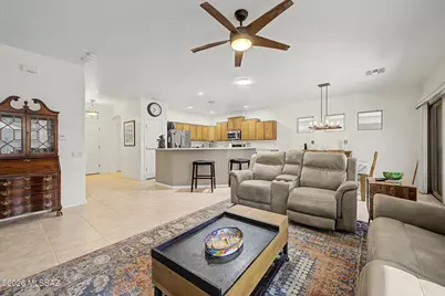 14175 S Via Del Farolito, Sahuarita, AZ 85629 - Photo 9