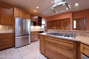 1872 E Quiet Canyon Dr, Tucson, AZ 85718 - Photo 13