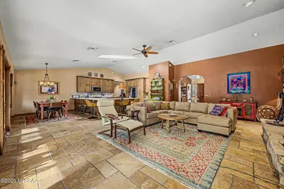 8831 N Rasmussen Avenue, Tucson, AZ 85742 - Photo 15