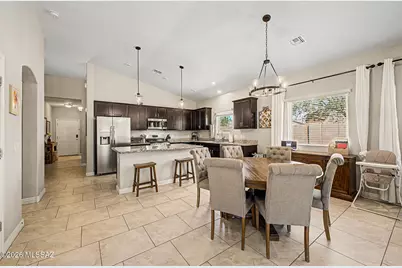 9057 W Blue Saguaro Street, Marana, AZ 85653 - Photo 15