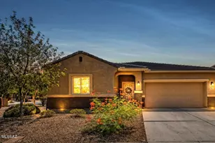 9057 W Blue Saguaro St, Marana, AZ 85653 - Photo 1