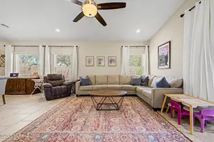 9057 W Blue Saguaro St, Marana, AZ 85653 - Photo 11