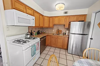 1141 E Smoot, Tucson, AZ 85719 - Photo 11