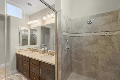 2276 E Thunderchief Drive, Green Valley, AZ 85614 - Photo 21
