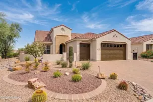 2475 E Rolling Meadow Ln, Green Valley, AZ 85614 - Photo 5