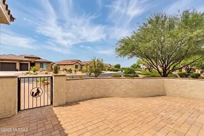 2475 E Rolling Meadow Lane, Green Valley, AZ 85614 - Photo 7