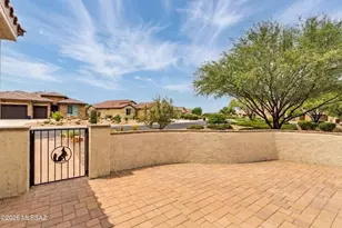 2475 E Rolling Meadow Ln, Green Valley, AZ 85614 - Photo 7