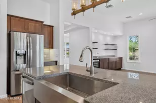 2475 E Rolling Meadow Ln, Green Valley, AZ 85614 - Photo 23