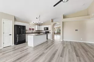 9628 E Paseo Juan Tabo, Tucson, AZ 85747 - Photo 11