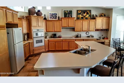 38448 S Lake Crest Drive, Saddlebrooke, AZ 85739 - Photo 1