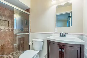 5672 E Whittier St, Tucson, AZ 85711 - Photo 21