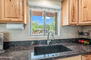 5672 E Whittier St, Tucson, AZ 85711 - Photo 9