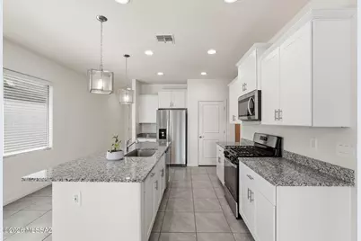 942 W Calle Lindo Clavel, Sahuarita, AZ 85629 - Photo 15